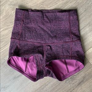 Lululemon spandex shorts